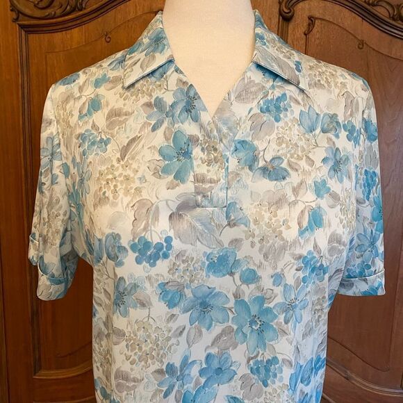 70’s Shirt Vintage Polyester Top Floral Collared Blouse Size 40 = Plus Size 1X - Picture 3 of 8